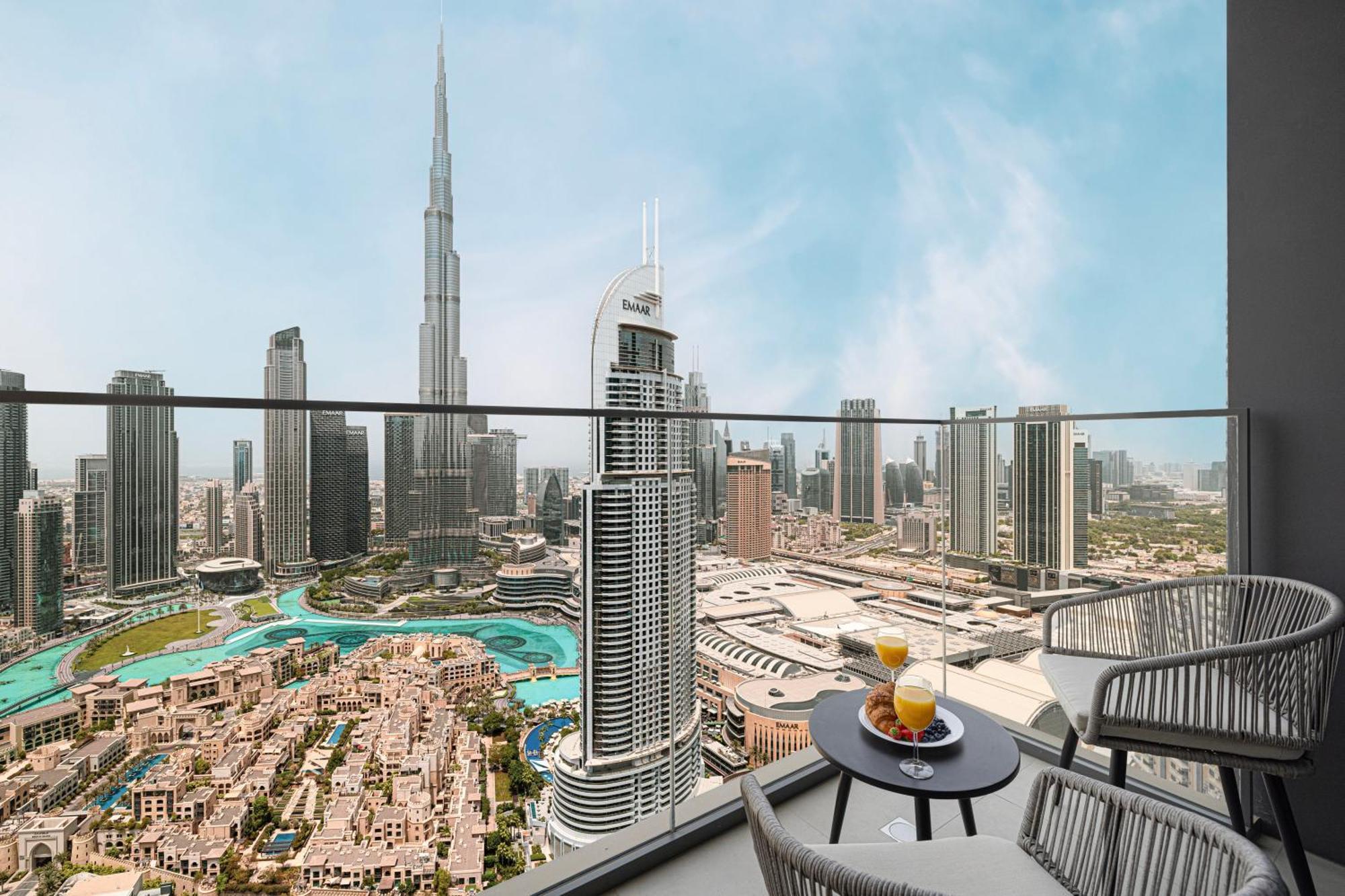 Smartstay At Burj Royale - Full Burj Khalifa View - Brand New Luxury Apartments Дубай Экстерьер фото